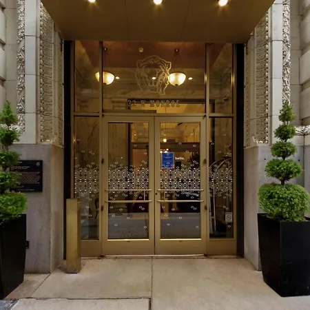 Hampton Inn Majestic Chicago Theatre District