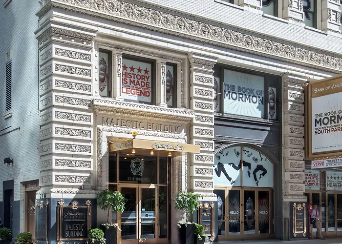 Hampton Majestic Theatre District Chicago