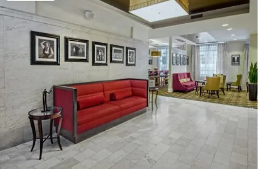 Hampton Majestic Theatre District Hotel 3*