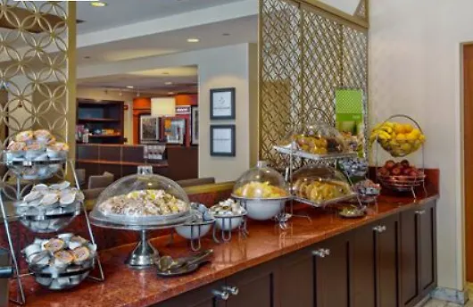 Hotel Hampton Majestic Theatre District 3*